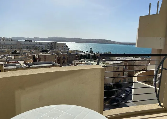 Sunset Holiday Apartment