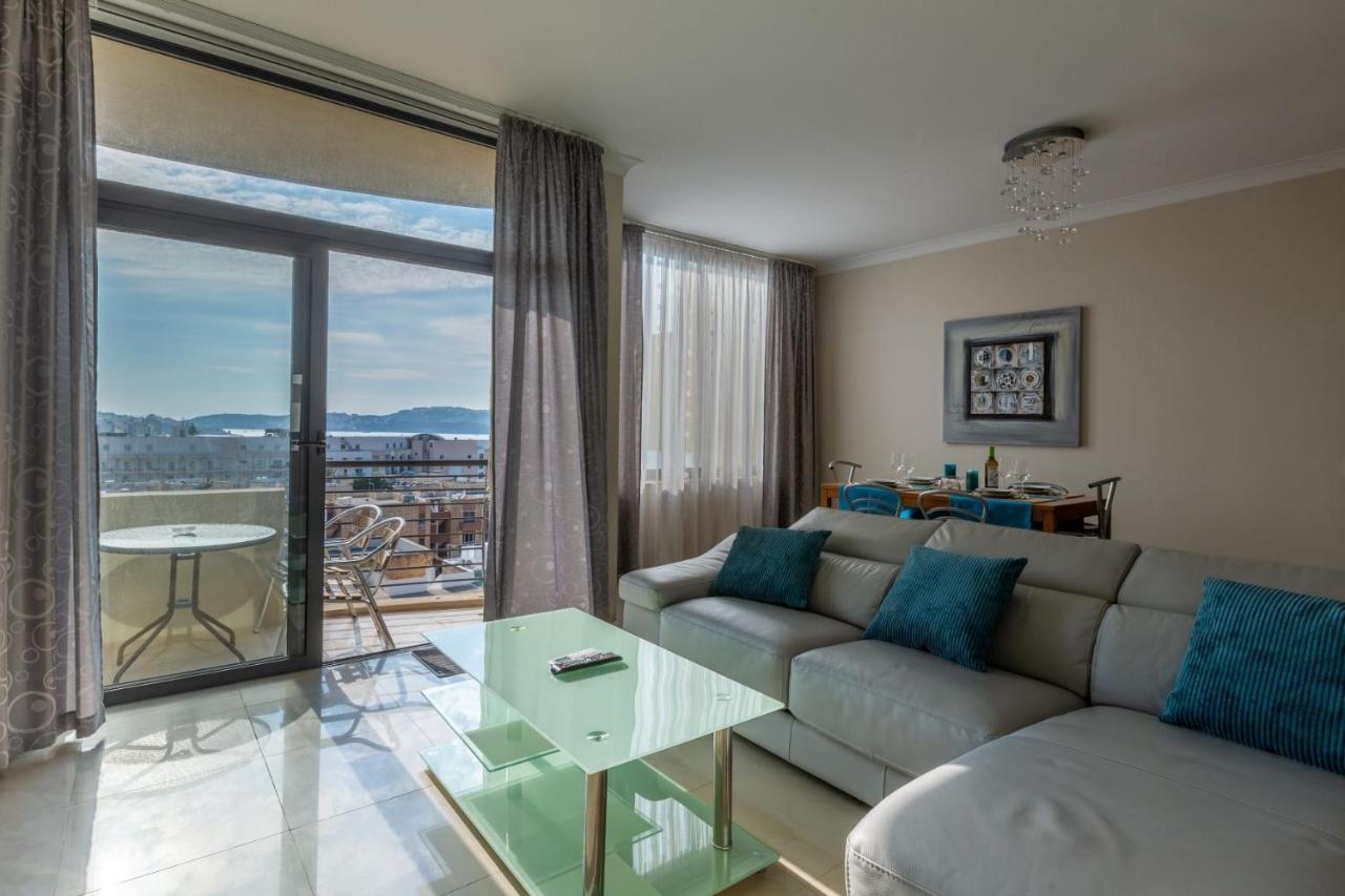 Sunset Apartment