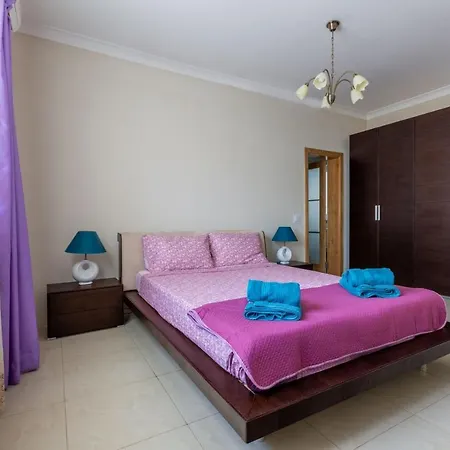 Sunset Holiday Apartment St. Paul's Bay Exterior photo